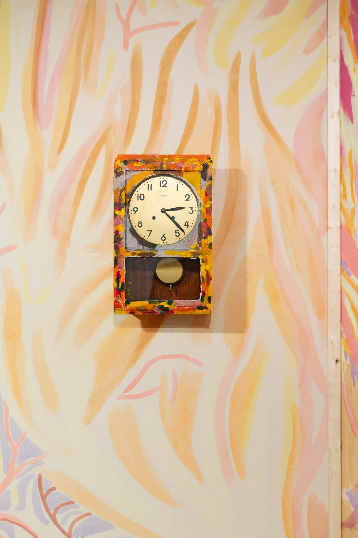 Burning clock